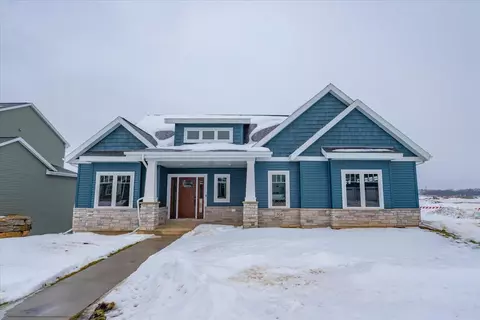 504 Robin Hill Rd, Verona, WI 53593