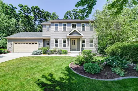 860 Willow Brook Trl, Sun Prairie, WI 53590