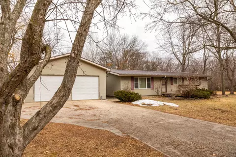 150 E Park St, Westfield, WI 53964