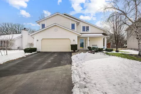 7201 Gladstone Dr, Madison, WI 53719