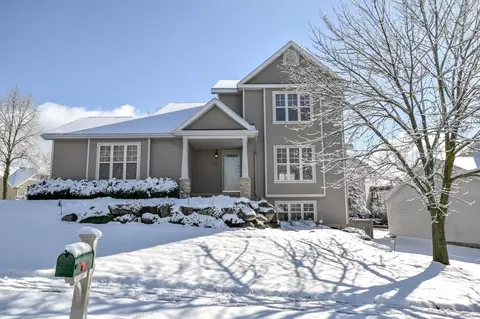 1201 Jasmine Dr, Madison, WI 53719