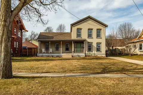 605 W 2nd Ave, Brodhead, WI 53520