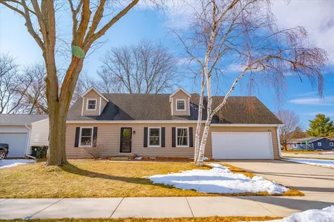 811 Jerico Ln, Sun Prairie, WI 53590