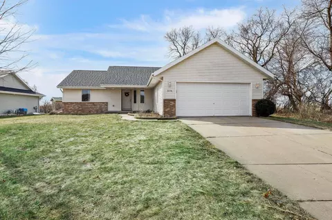 3274 Widgeon Dr, Janesville, WI 53546