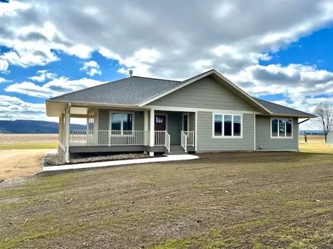 e12581 Wisconsin 33, Baraboo, WI 53913