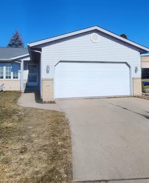 118 Renata Ct, Deforest, WI 53532