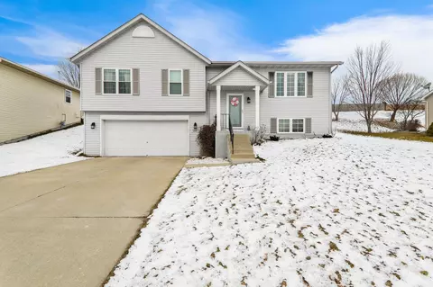 600 Brookstone Way, Watertown, WI 53094