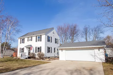 2211 Ridgeway Rd, Monroe, WI 53566
