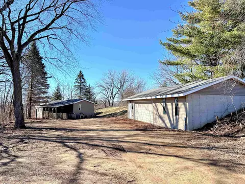 e7715 Hendrickson Road, Viroqua, WI 54665