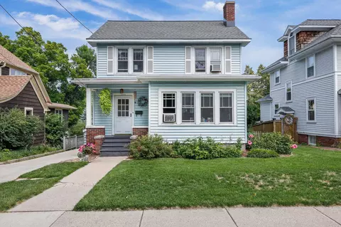 2406 Chamberlain Ave, Madison, WI 53726