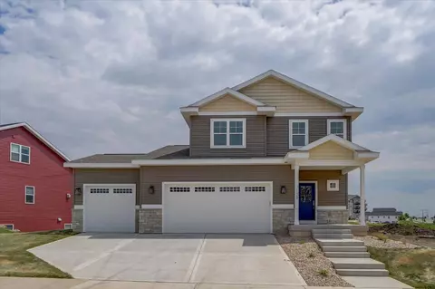 129 N Legacy Way, Sun Prairie, WI 53590