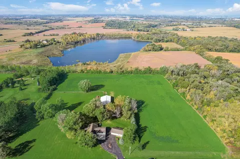 n6639 South Crystal Lake Road, Beaver Dam, WI 53916