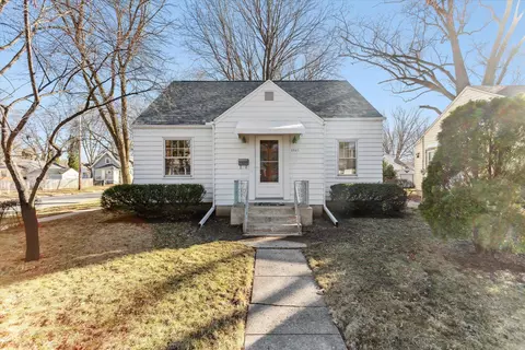 2541 Coolidge St, Madison, WI 53704
