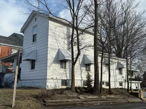 1818 9th St, Monroe, WI 53566