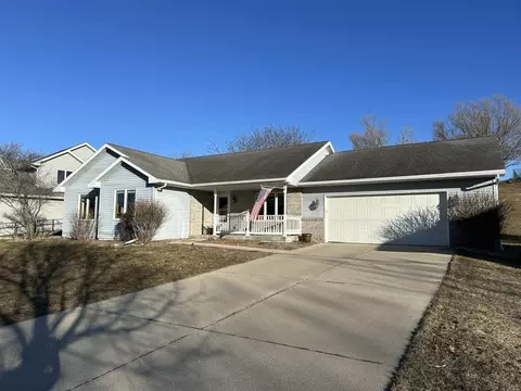 6413 Exchange St, Mcfarland, WI 53558