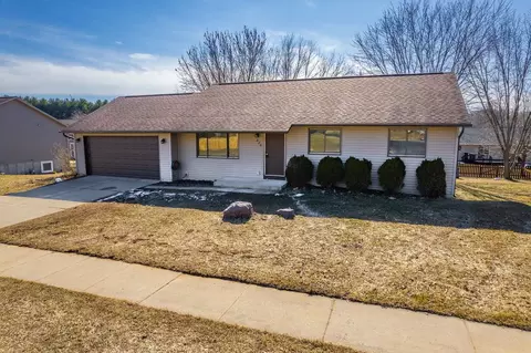 926 Joseph Cir, Reedsburg, WI 53959
