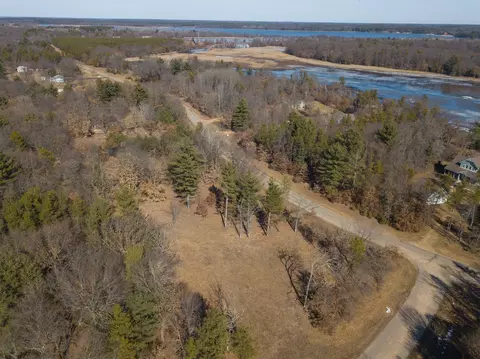 n9293 22nd Avenue, Necedah, WI 54646