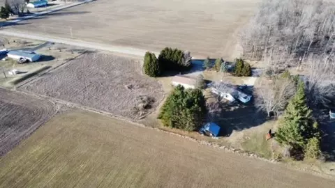 w10531 Roloff Road, New London, WI 54961