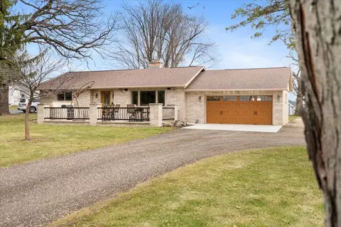 2840 County Road Mm, Fitchburg, WI 53711