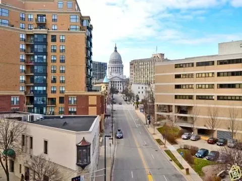 155 E Wilson St #602, Madison, WI 53703