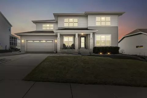 672 Gatsby Glen Dr, Verona, WI 53593