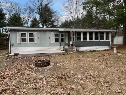 2948 Brentwood Dr, Grand Marsh, WI 53936