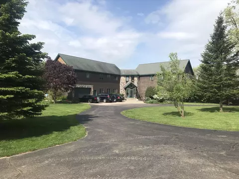 e9245 Oakleaf Lane, Wisconsin Dells, WI 53965