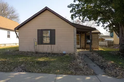 1312 Mclean Ave, Tomah, WI 54660