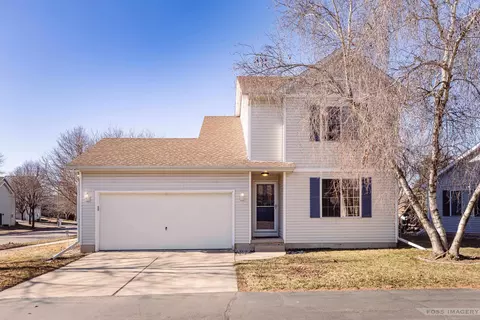 5202 Ridge Oak Dr, Madison, WI 53704