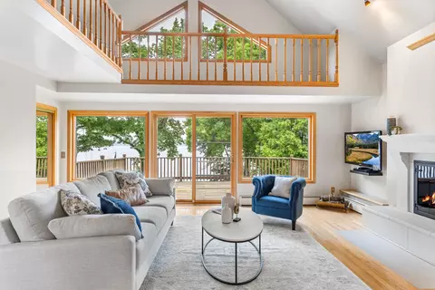 Living - w1188 Spring Grove Road, Green Lake, WI 54941 photo 3 of 7