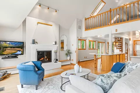 Living - w1188 Spring Grove Road, Green Lake, WI 54941 photo 5 of 7