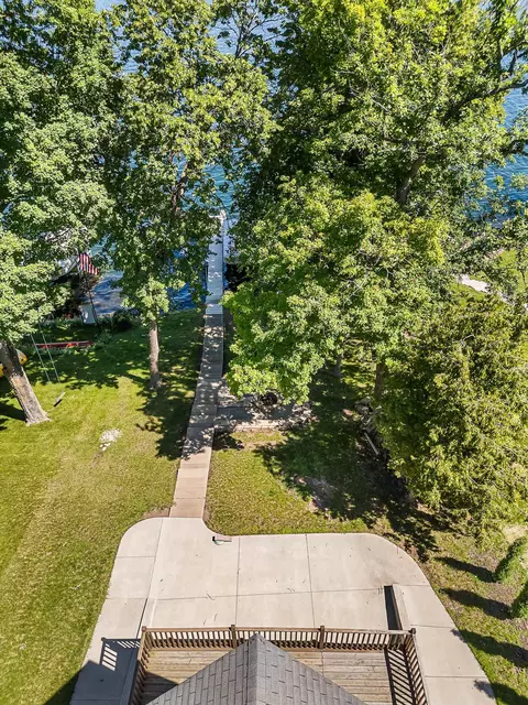 Exterior - w1188 Spring Grove Road, Green Lake, WI 54941 photo 5 of 7