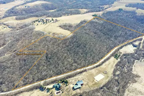 34 7 Acres Ryan Rd, Blue Mounds, WI 53517