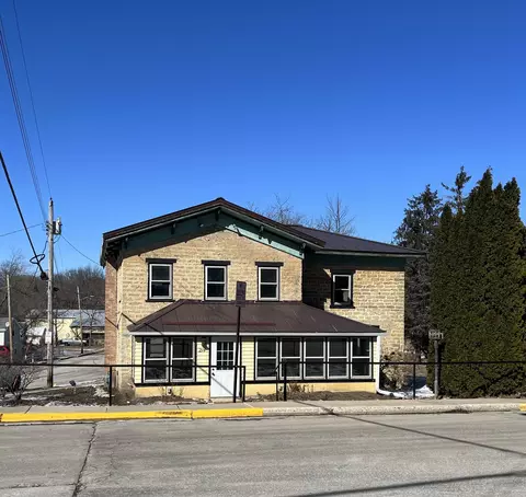 214 Jefferson St, Ripon, WI 54971