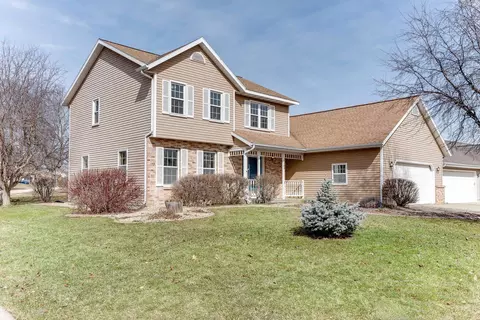 1105 Spahn Dr, Waunakee, WI 53597
