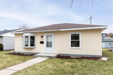 71 Craig Ave, Madison, WI 53705