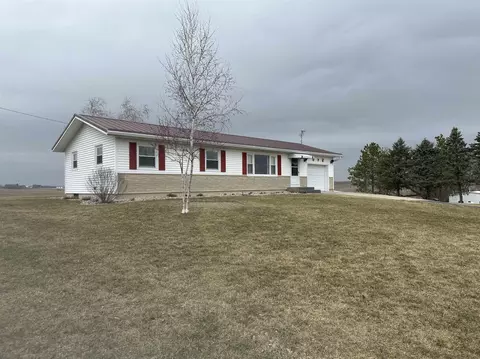 n2481 Balls Mill Road, Monroe, WI 53566