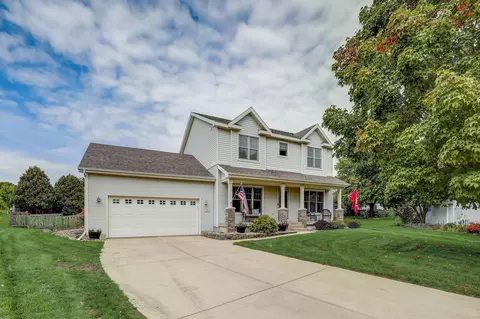 9 Highcliff Ct, Madison, WI 53718
