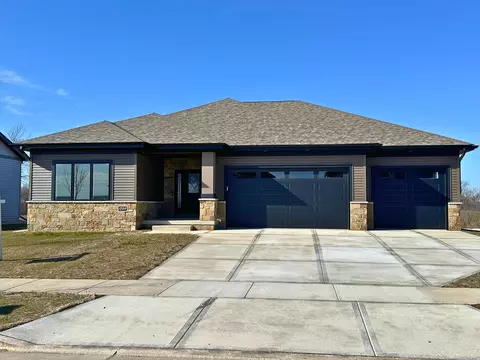 1224 Nordland Dr, Stoughton, WI 53589