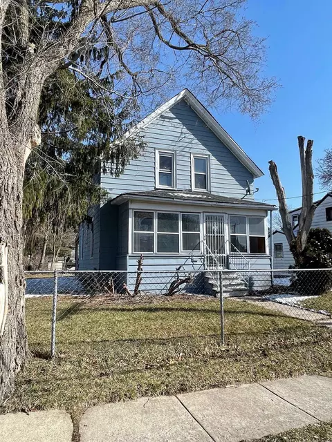 1509 Porter Ave, Beloit, WI 53511