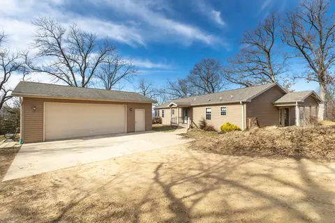 4791 West Ln, Cuba City, WI 53807