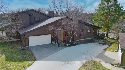 7531 Widgeon Way, Madison, WI 53717