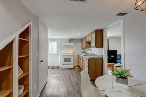 1809 Boyd Ave, Madison, WI 53704