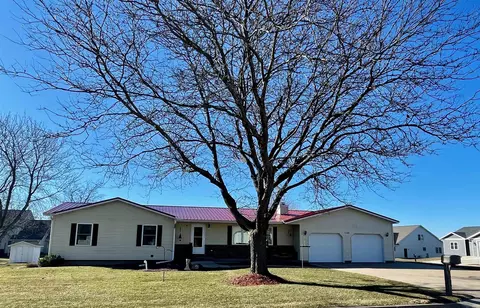 1785 16th St, Fennimore, WI 53809
