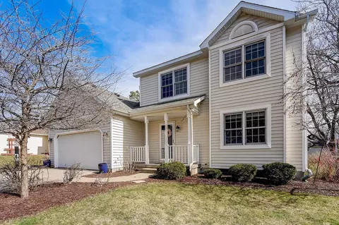 2821 Wentworth Dr, Madison, WI 53719