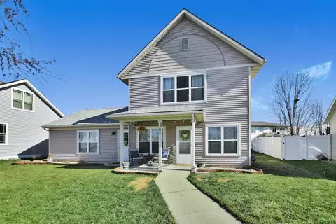 871 Robin Dr, Sun Prairie, WI 53590