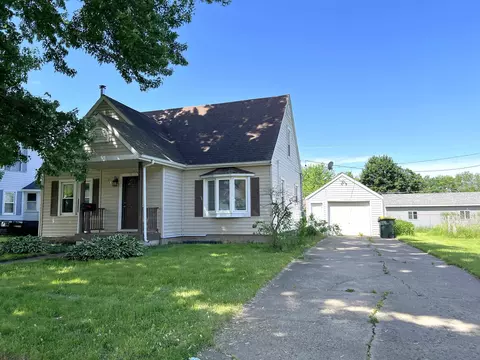 133 St Lo Dr, Prairie Du Chien, WI 53821