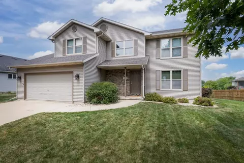 3136 Durham Dr, Sun Prairie, WI 53590