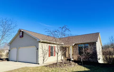 333 Arlington Ct, Spring Green, WI 53588
