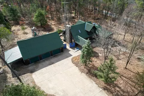 n8348 Pine Lane, New Lisbon, WI 53950